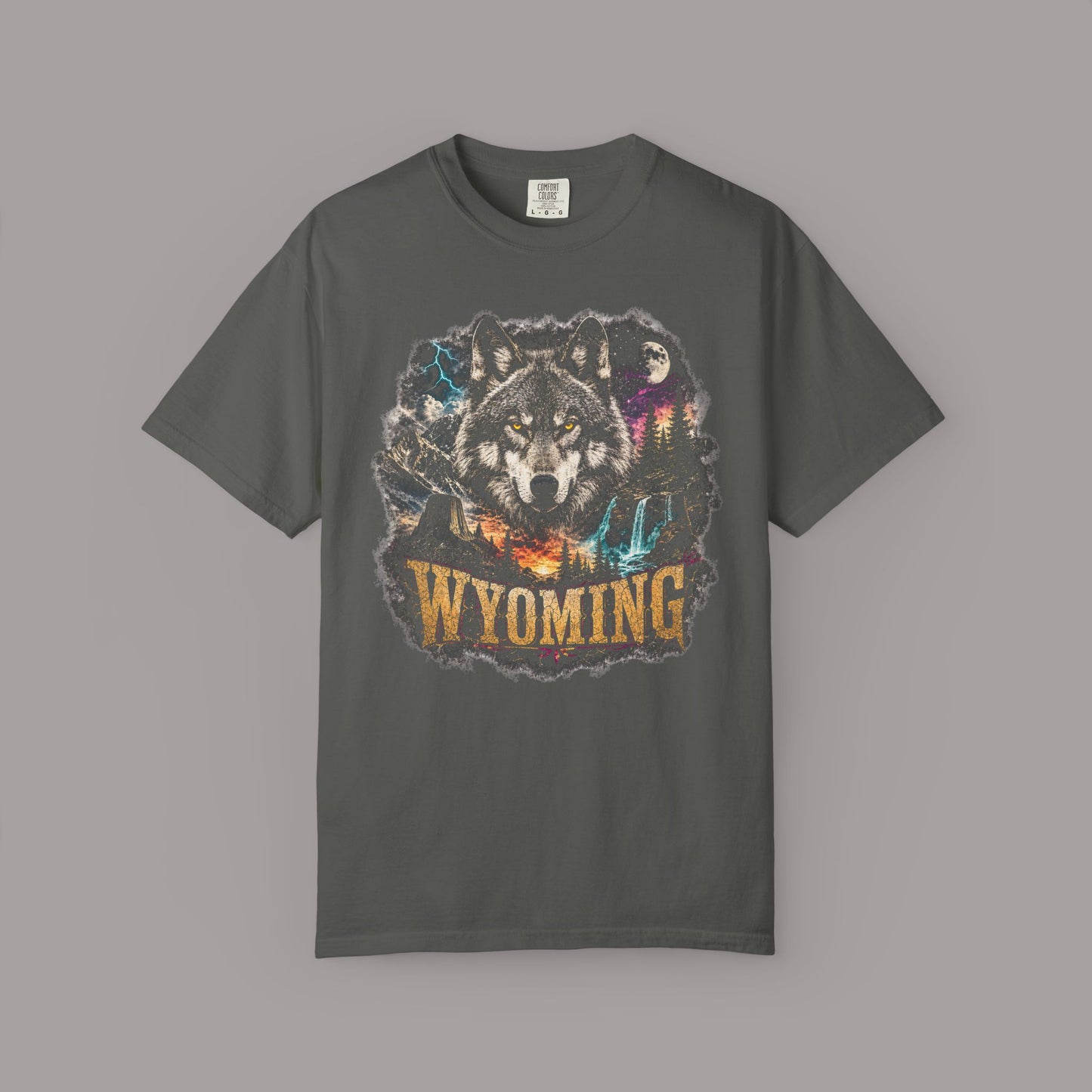 Wyoming Wolf Graphic T-Shirt — Outdoor Mountain Nature Tee