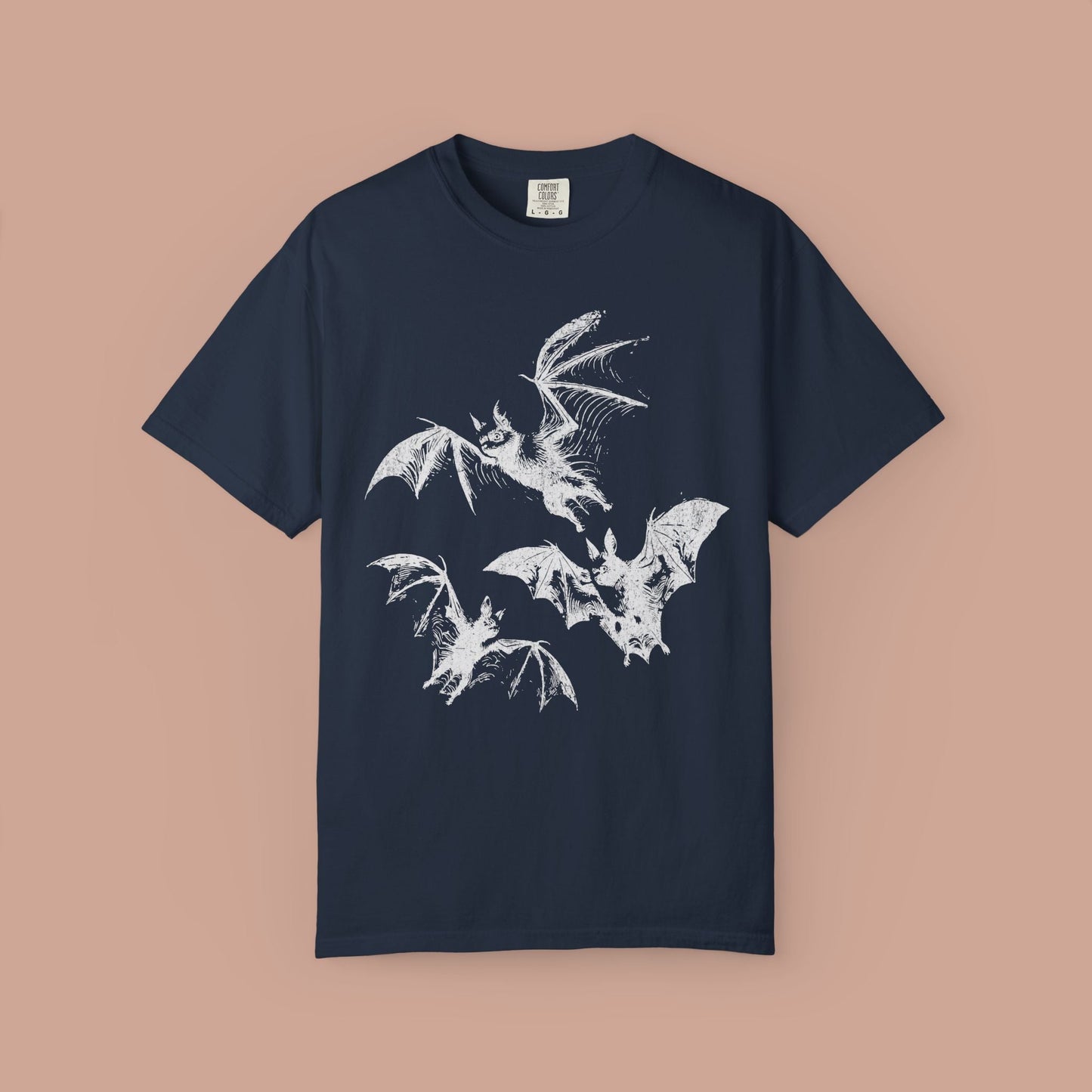 Bats Graphic T-Shirt for Halloween Lovers, Unisex Tee for Casual Wear, Spooky Aesthetic, Gift for Bat Fans, Perfect for Fall - KILLER RETRO