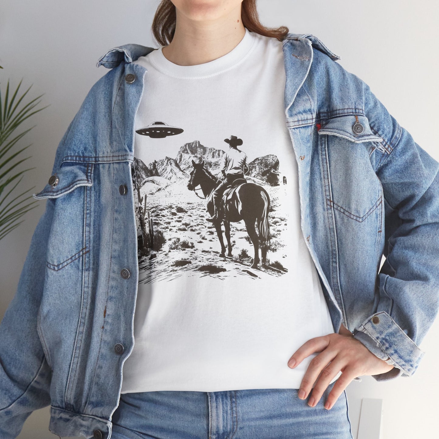Retro UFO and Cowboy Western Graphic Tee. - KILLER RETRO
