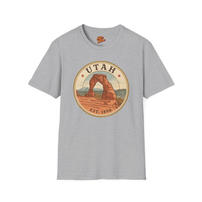 Vintage Utah Graphic T-Shirt for Nature Lovers
