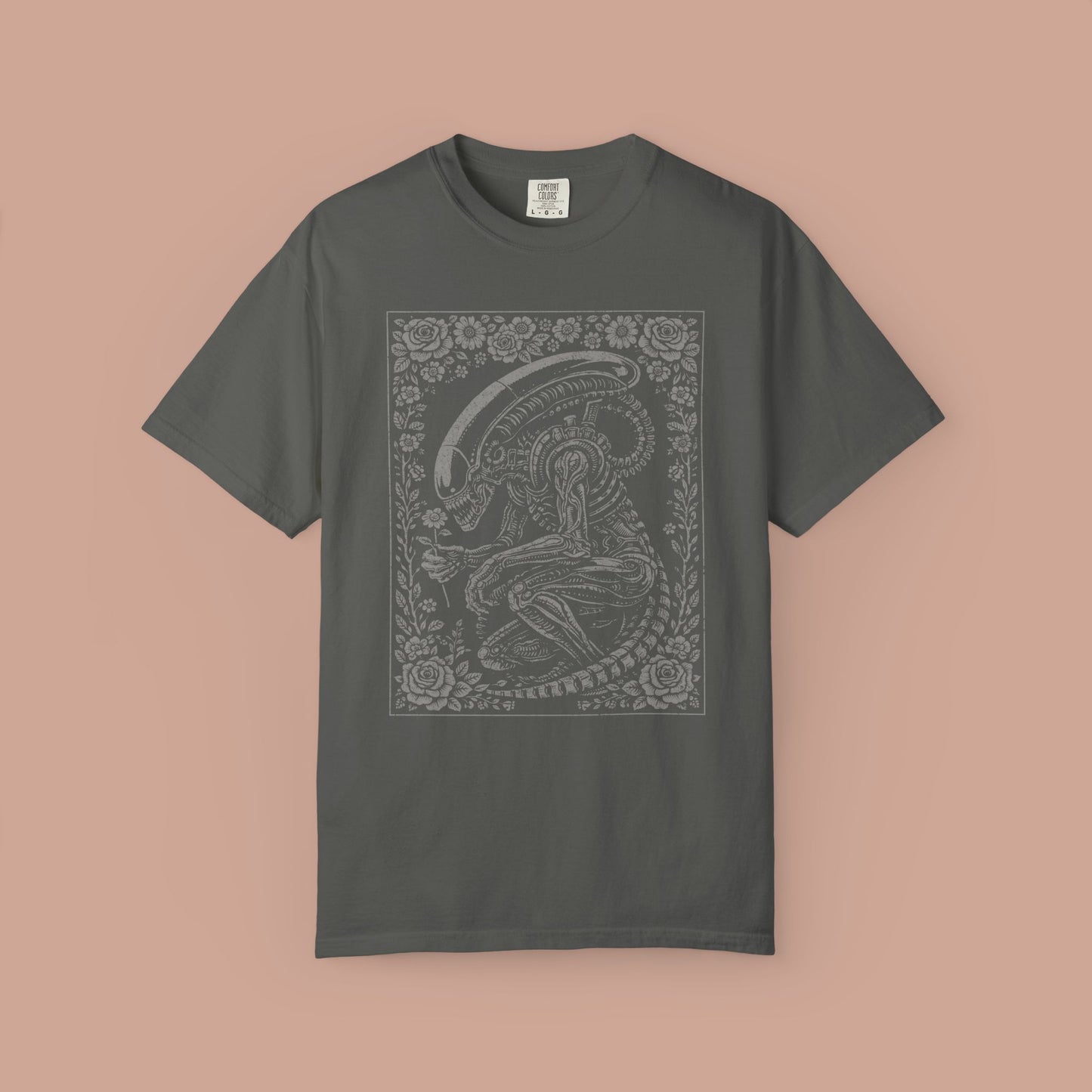 Alien Xenomorph Illustration T-shirt | Vintage Floral Frame