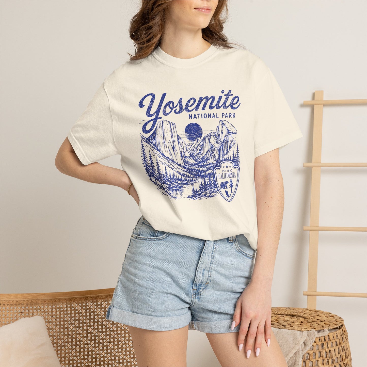 Yosemite National Park Vintage Style T-Shirt