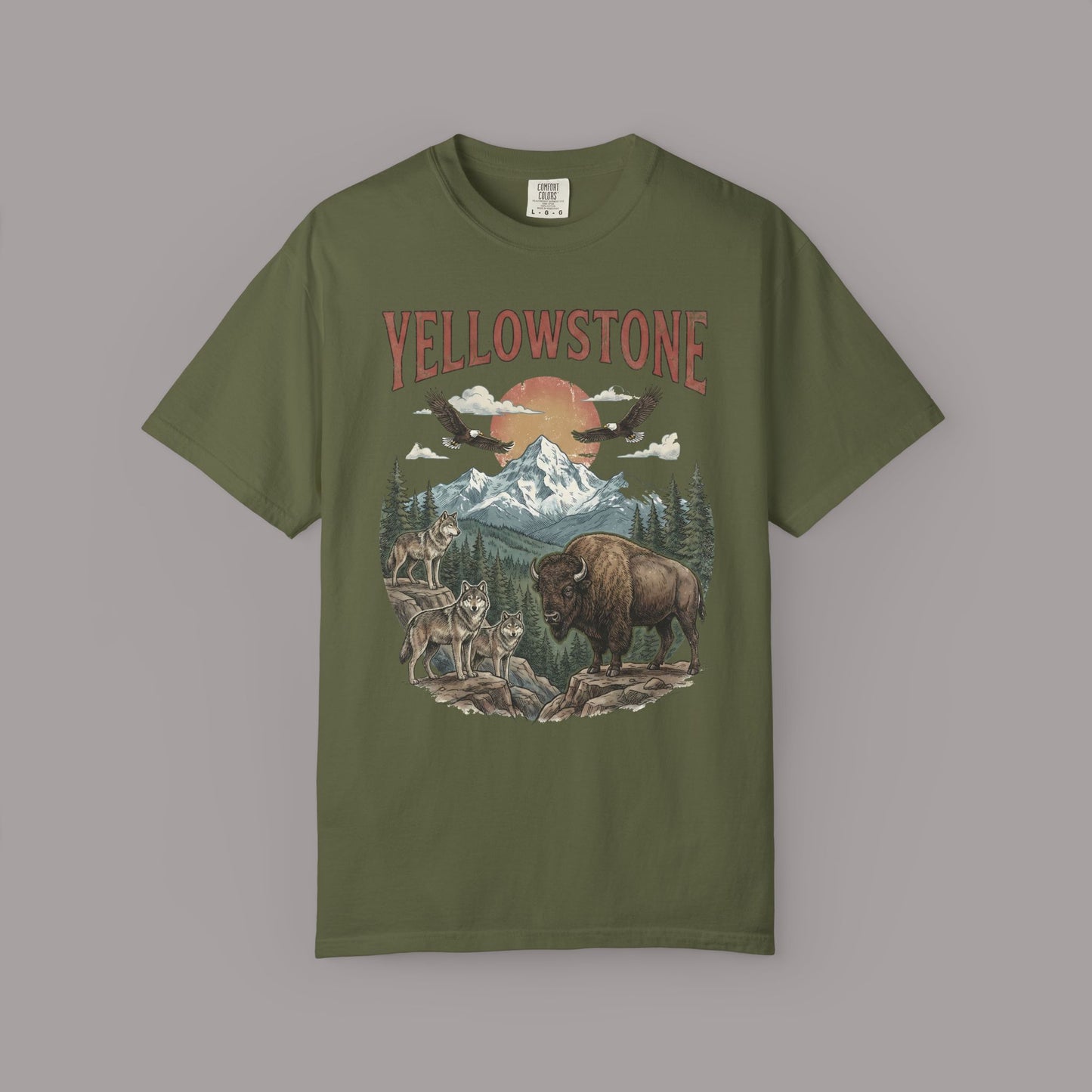 Yellowstone National Park T-Shirt — Vintage Wildlife Bear & Mountain Graphic
