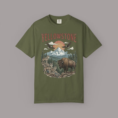 Yellowstone National Park T-Shirt — Vintage Wildlife Bear & Mountain Graphic