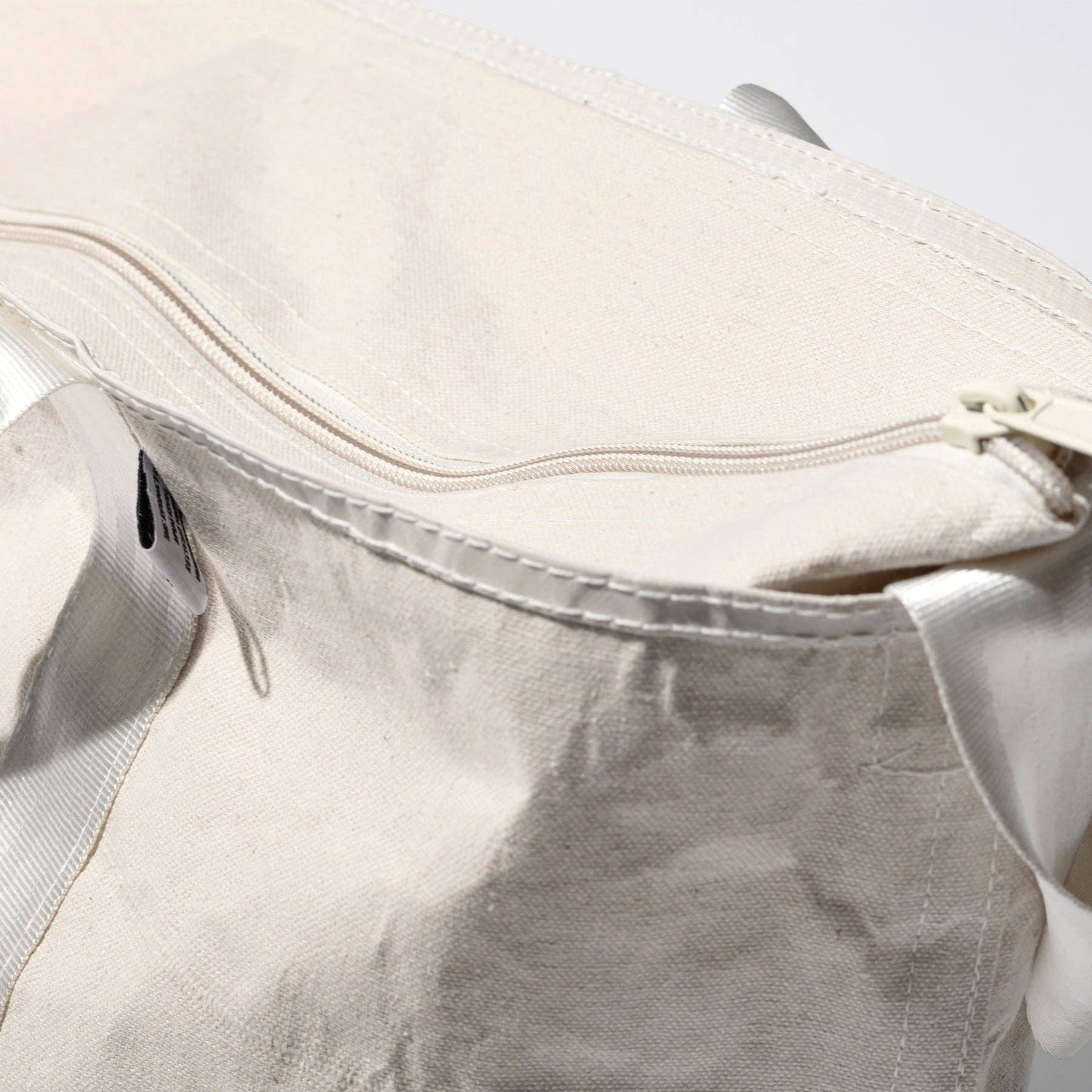 Puebco - Laminated Fabric X Vintage Fabric Bag