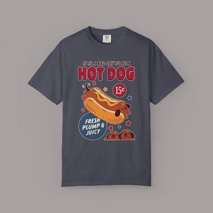 Retro Hot Dog Vintage Tee