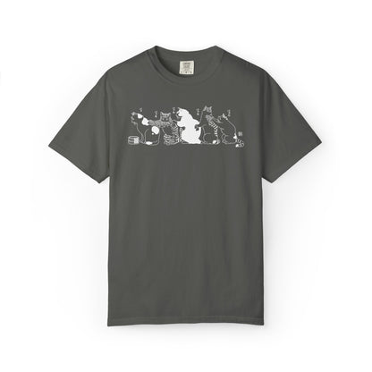 Japanese Vintage Bathing Cats Graphic Tee