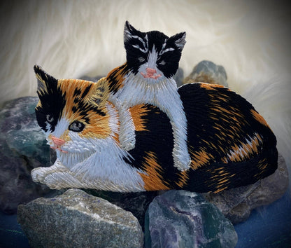 Wholesale Applique - Calico, Mother Cat and Kitten, Pets, Animals, Embroidered, Iron on Patch