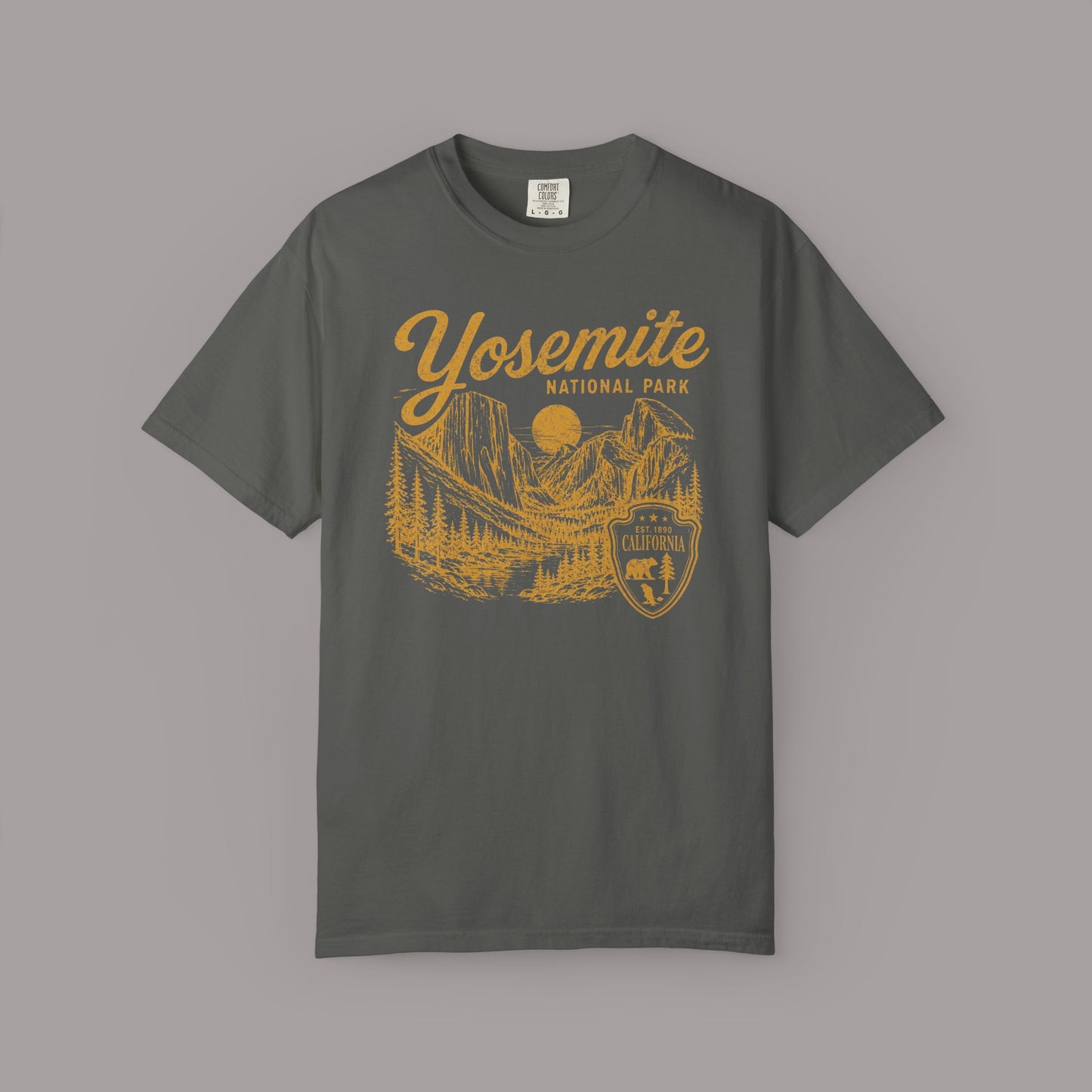 Yosemite National Park Vintage Style T-Shirt