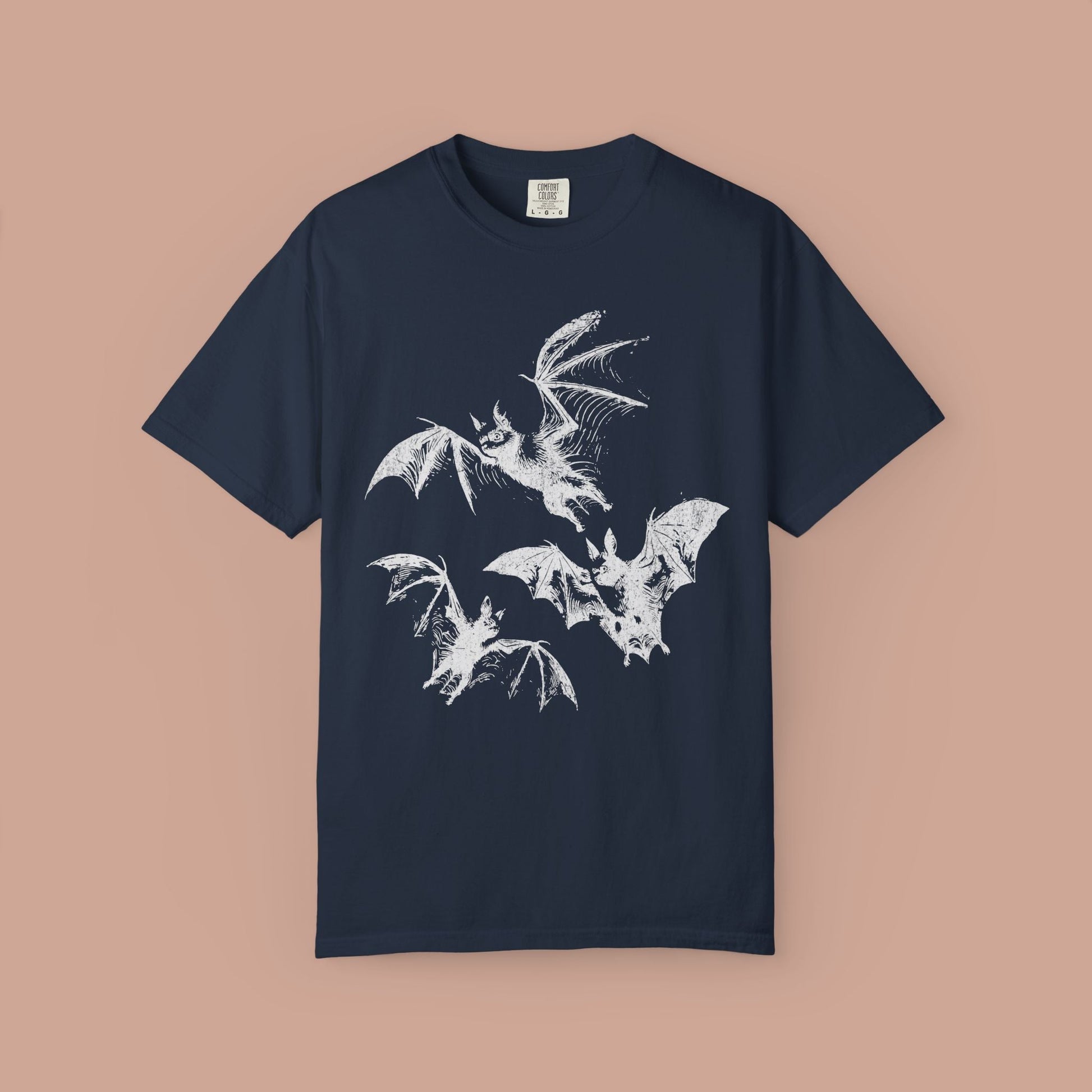 Bats Graphic T-Shirt for Halloween Lovers, Unisex Tee for Casual Wear, Spooky Aesthetic, Gift for Bat Fans, Perfect for Fall - KILLER RETRO