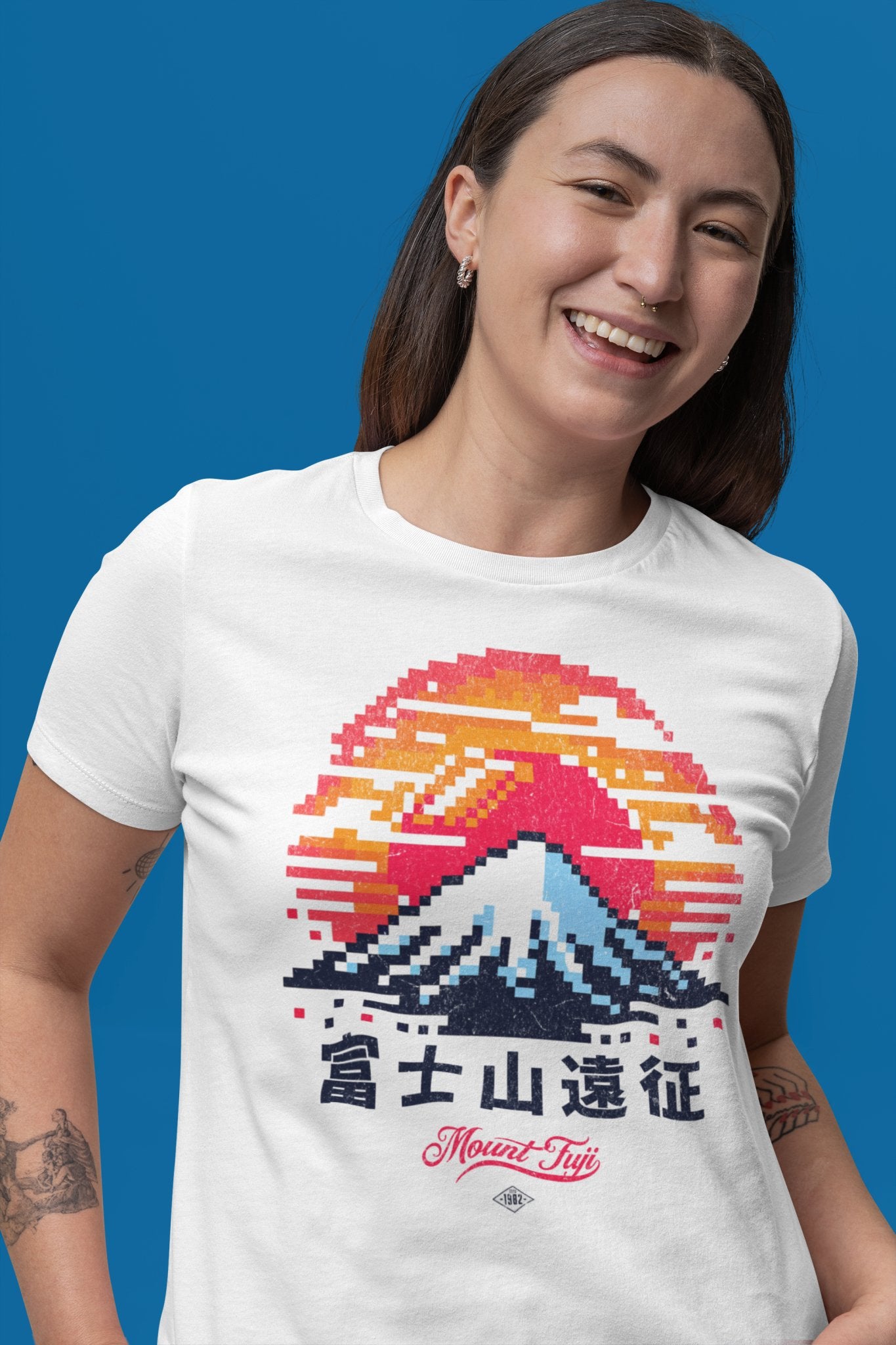 Retro Mt. Fuji 8 bit Vintage Graphic Tee. - KILLER RETRO