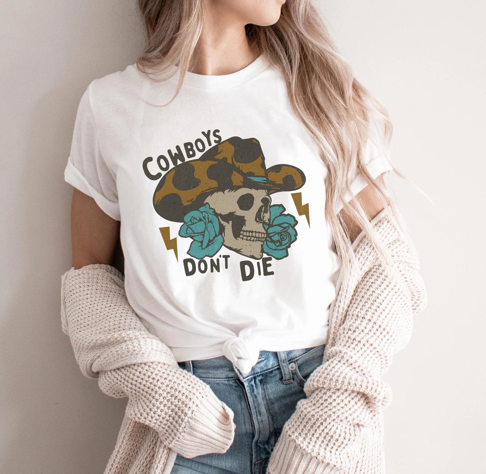 Vintage Cowboys Don't Die Retro Graphic Tee - KILLER RETRO