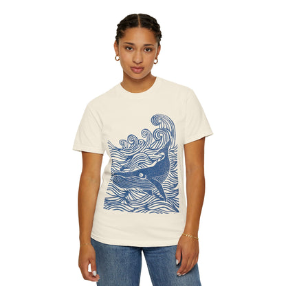 Vintage Whale Ocean Waves Graphic T-shirt - KILLER RETRO