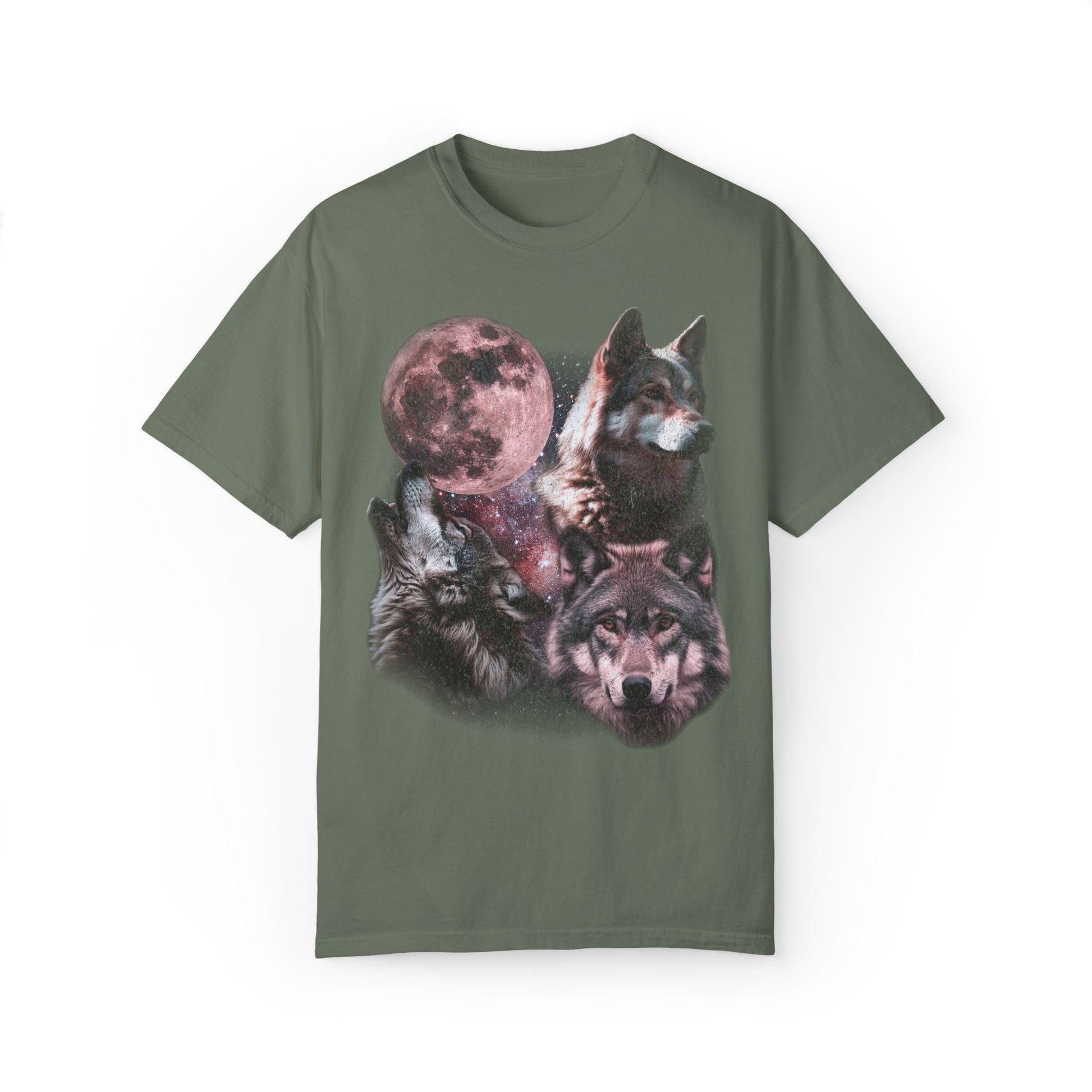 Wolves and The Moon Vintage Graphic Tee. - KILLER RETRO